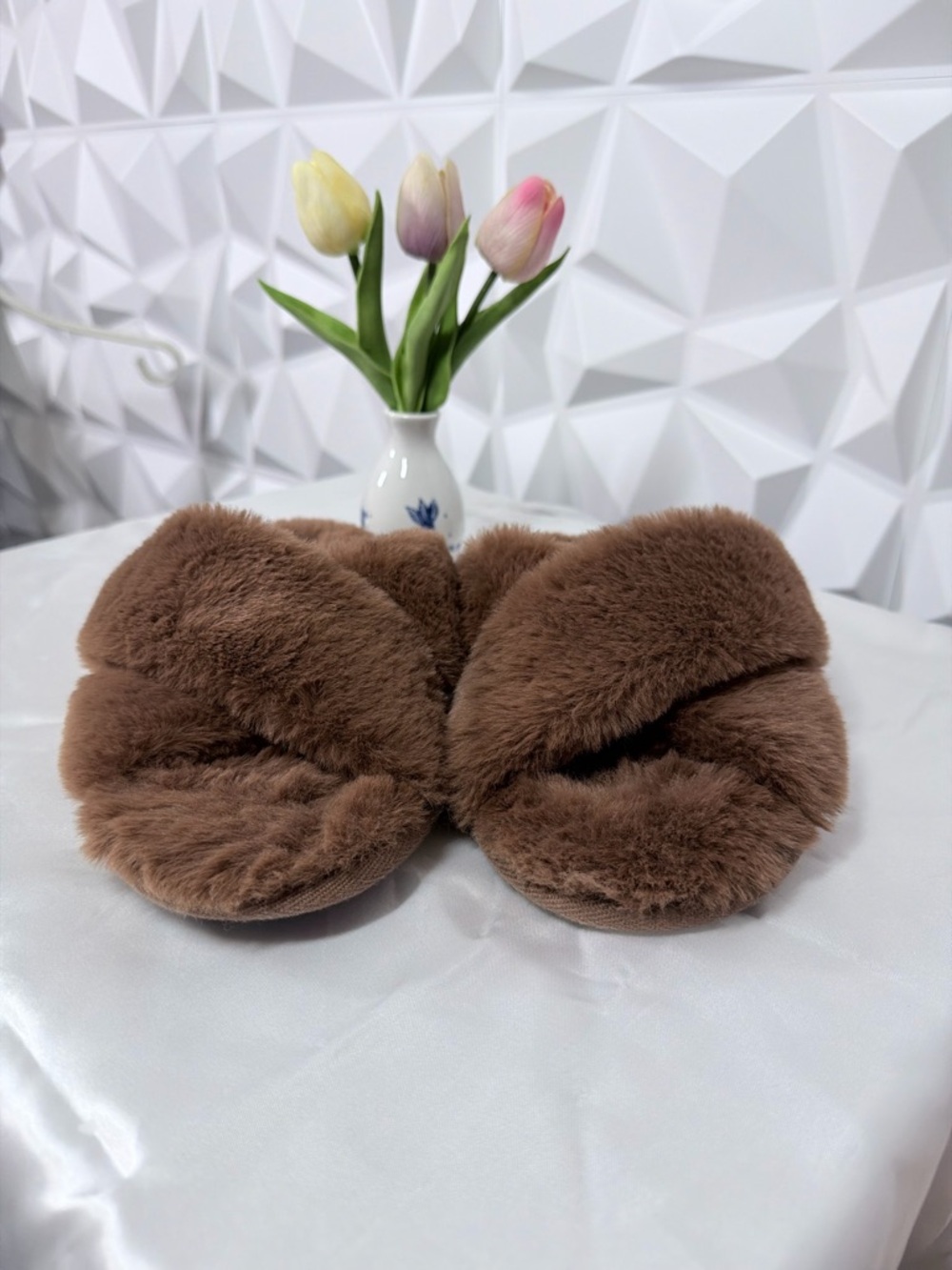 PINK Victoria's Secret Brown Plush Faux-Fur Slide Slippers